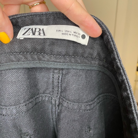 ZARA Darted Bermuda Shorts - Picture 4 of 6